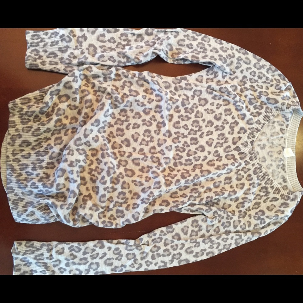 Old Navy - Leopard print - Maternity Sweater